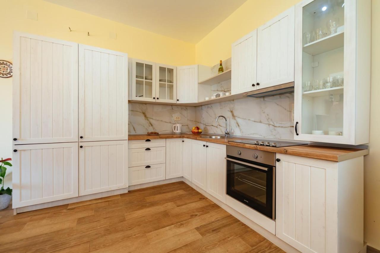 Holiday Home Sea Petrovac 外观 照片