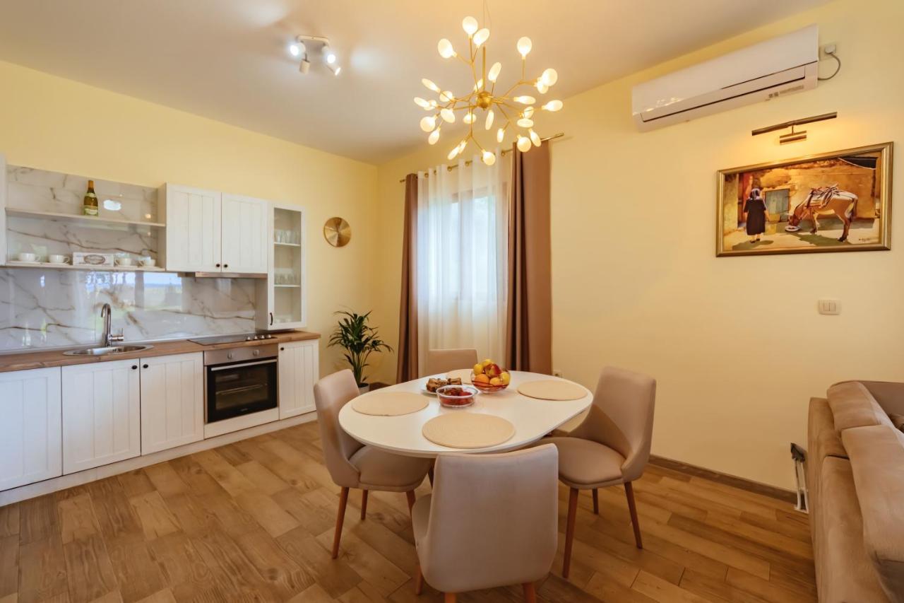 Holiday Home Sea Petrovac 外观 照片