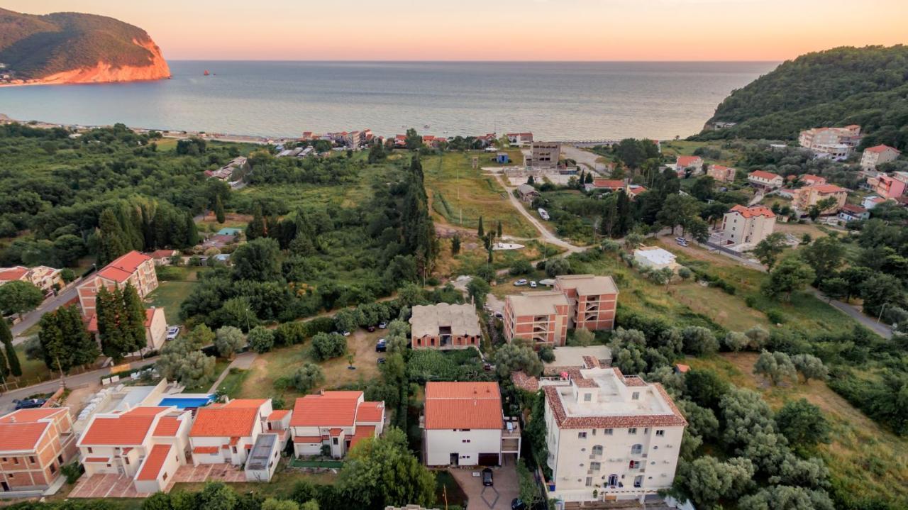 Holiday Home Sea Petrovac 外观 照片